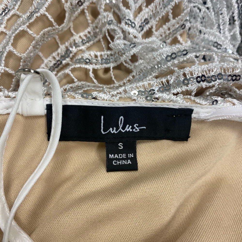 NWT Lulu’s Lele White and Silver Sequin Mini Dress Size Small - Picture 11 of 14